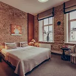 Moon Garden Hotel