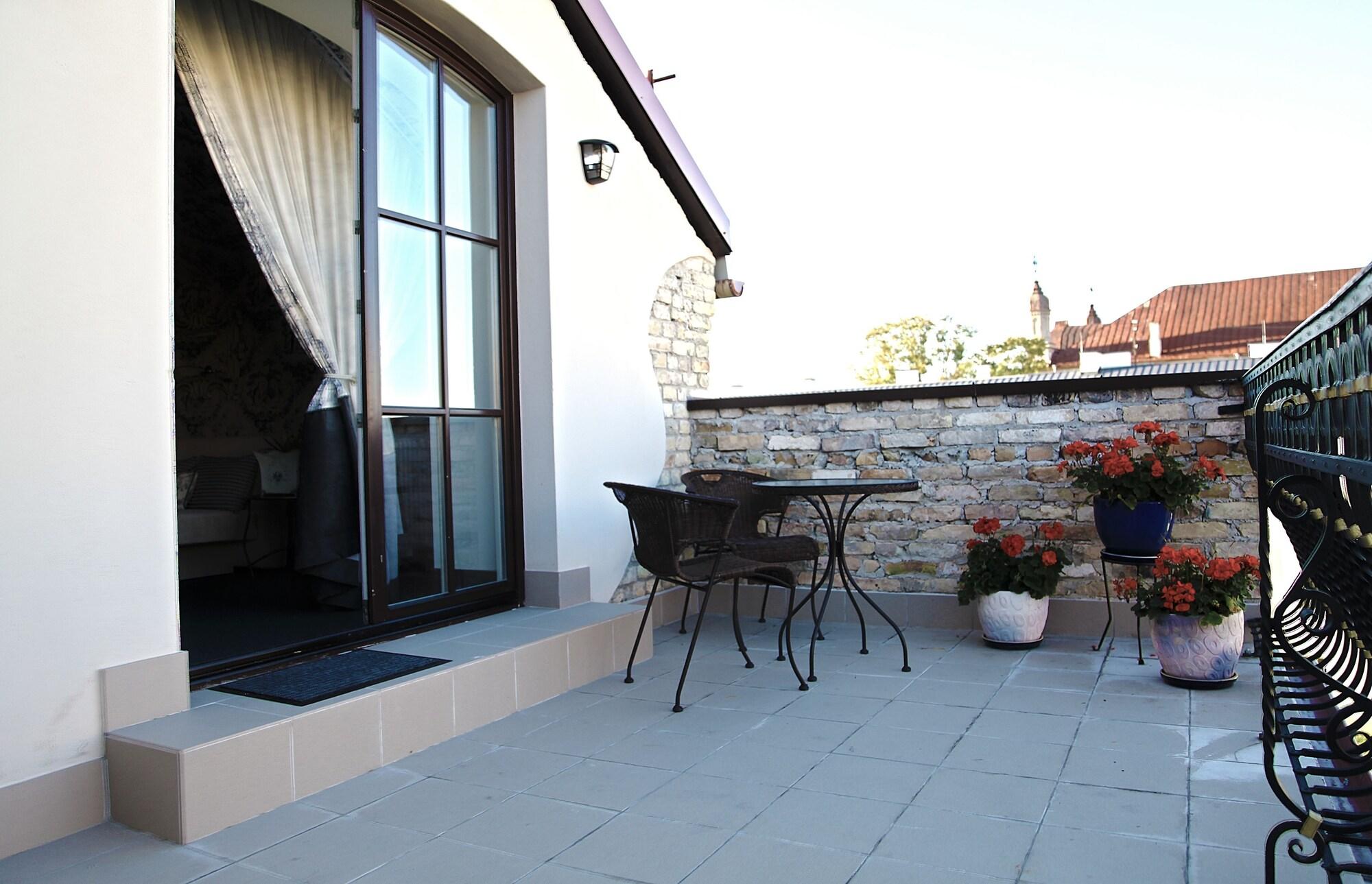 Moon Garden 4* VNO